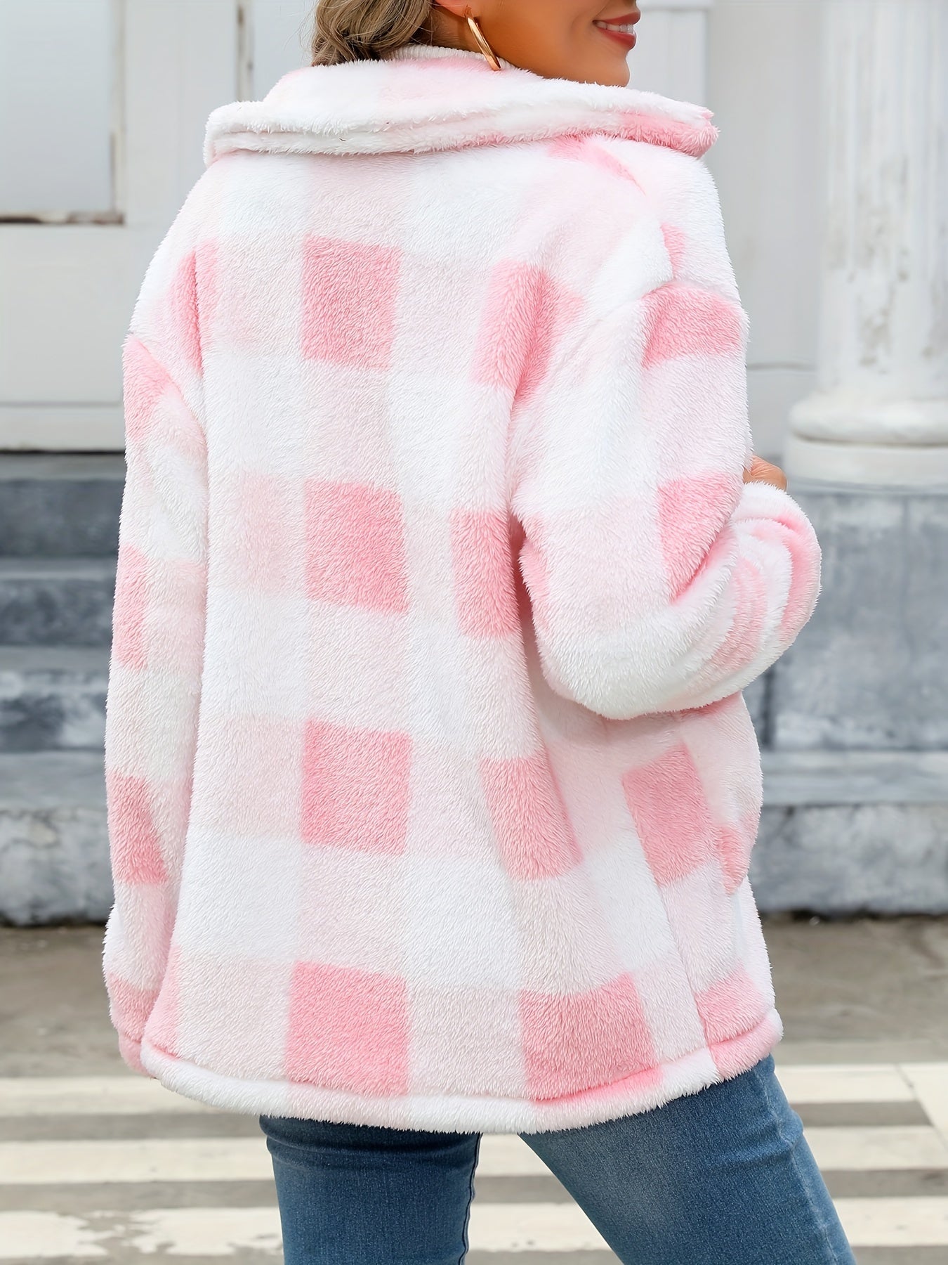 Schwarze Kariert-Teddy-Jacke mit Taschen - Mila